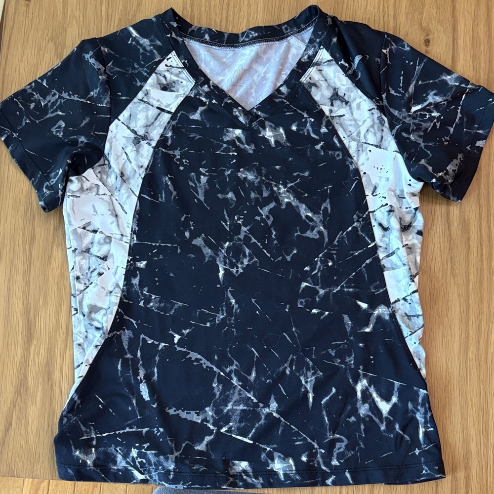 Tail Women's Black and White Tie-Dye Short Sleeve Tee